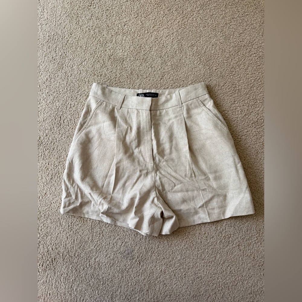 NWT Zara Beige Linen Shorts